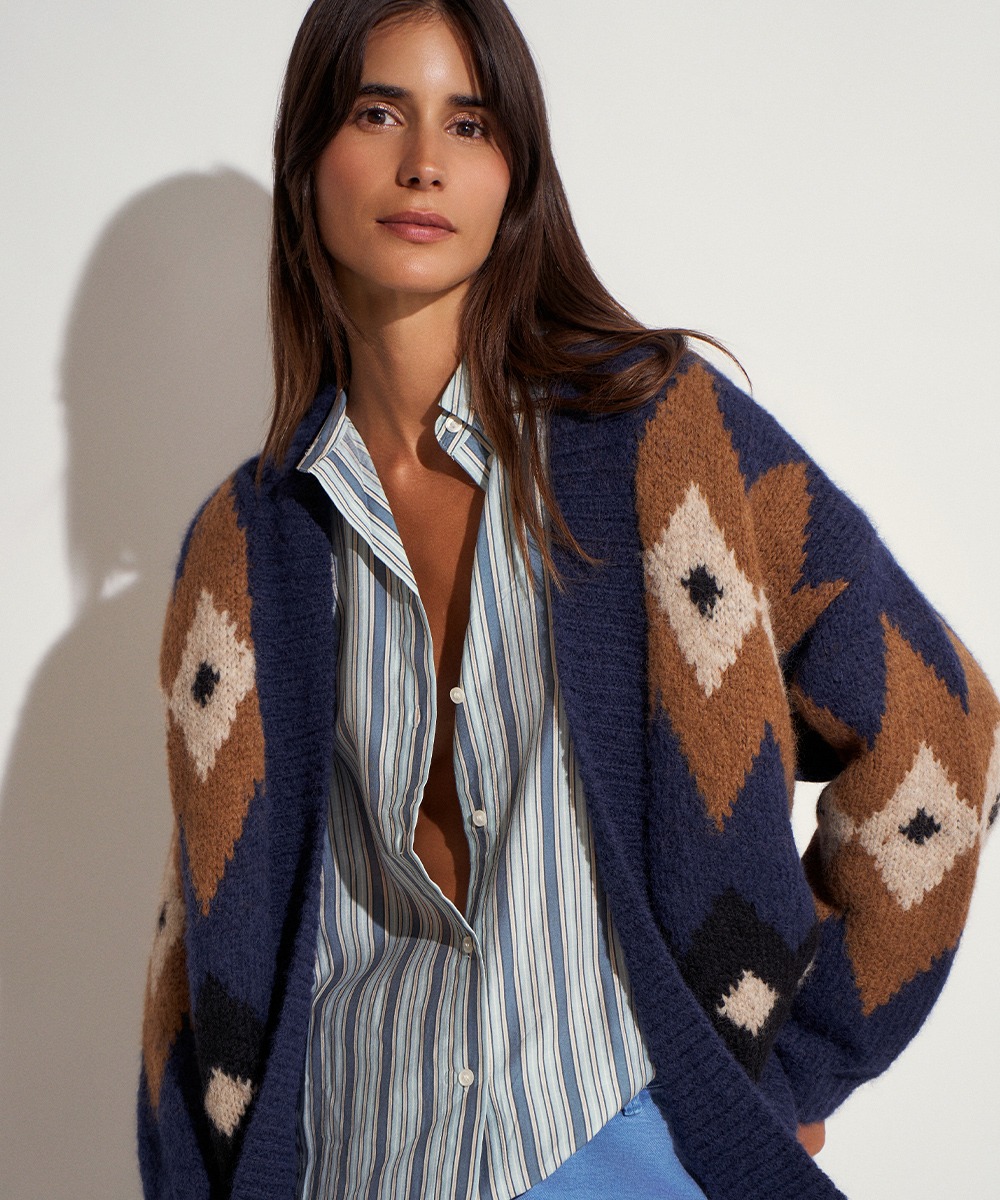 LONG FAIR ISLE CARDIGAN CARMEN - NAVY & CAMEL