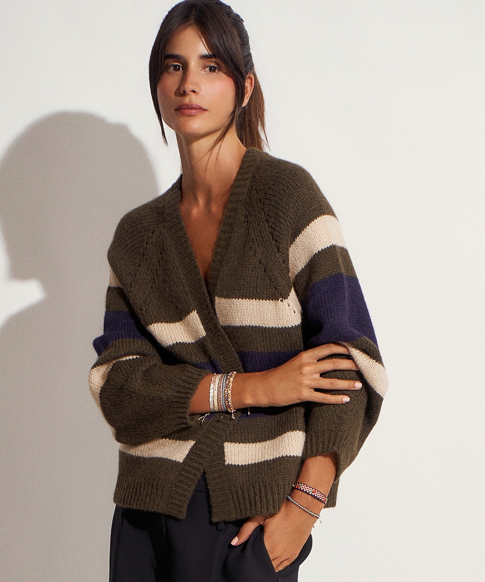 BABY ALPACA CARDIGAN JUANA - KAKI & NAVY