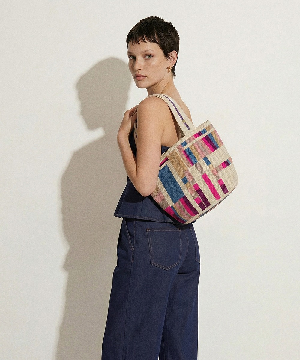 Noa 2 bag - CAPRICORNUS - BEIGE & PINK