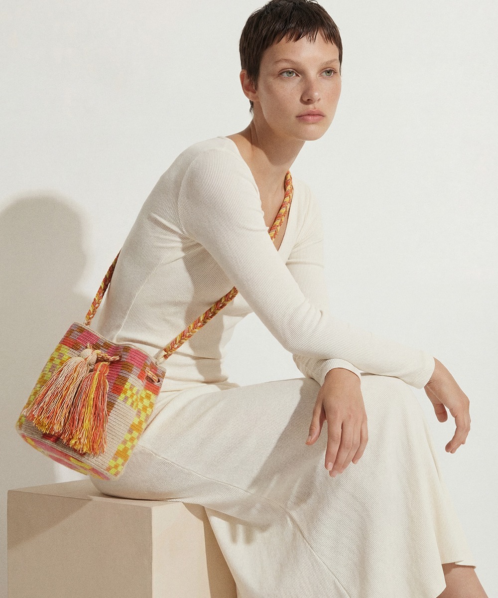 BOLSO CRUZADO M - DELPHINIUS - ROSA Y AMARILLO