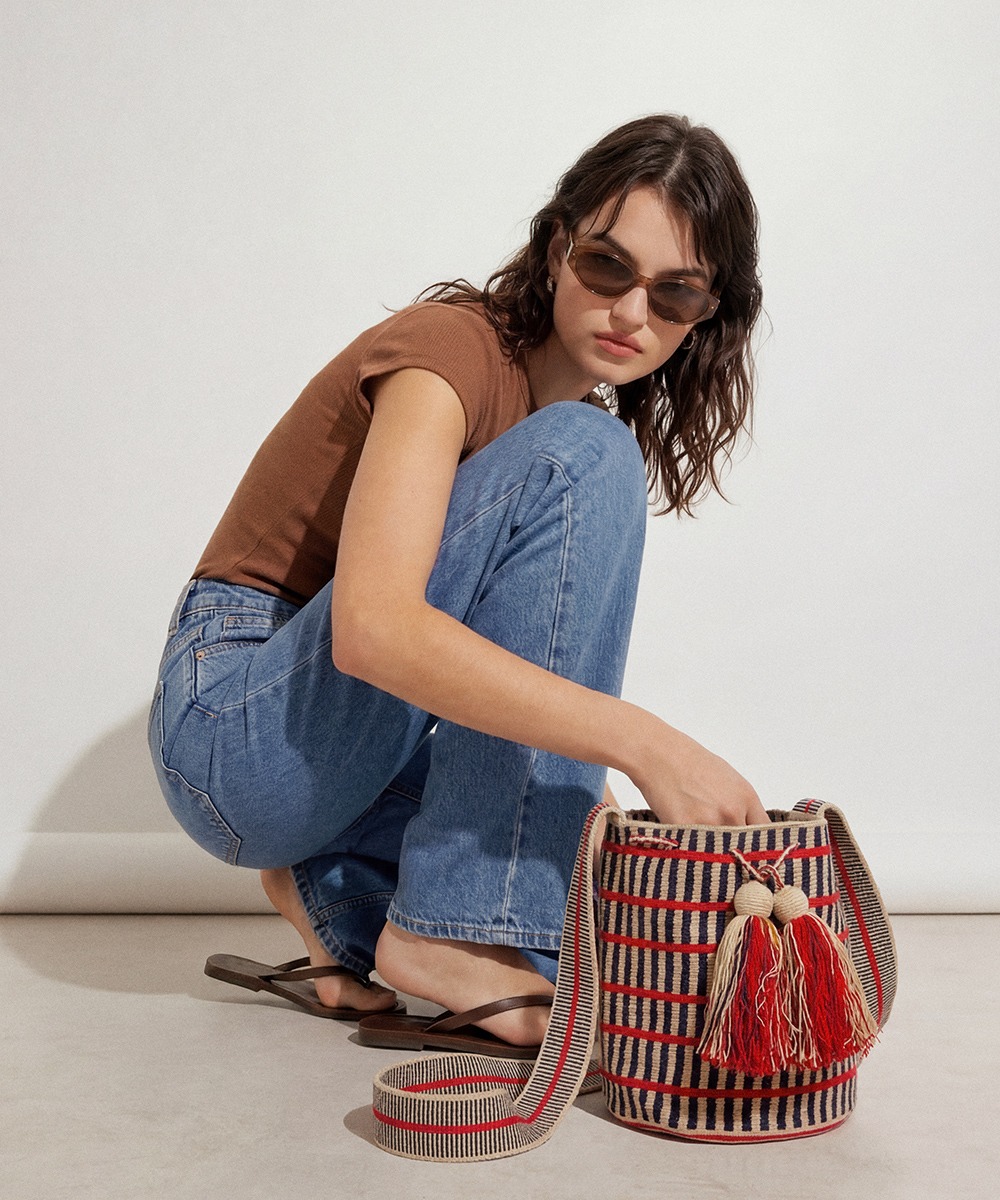 Crossbody Bag L - PEACOCK - BEIGE & NAVY