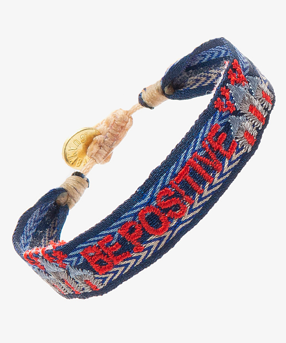 PULSERA BORDADA - AZUL Y ROJO