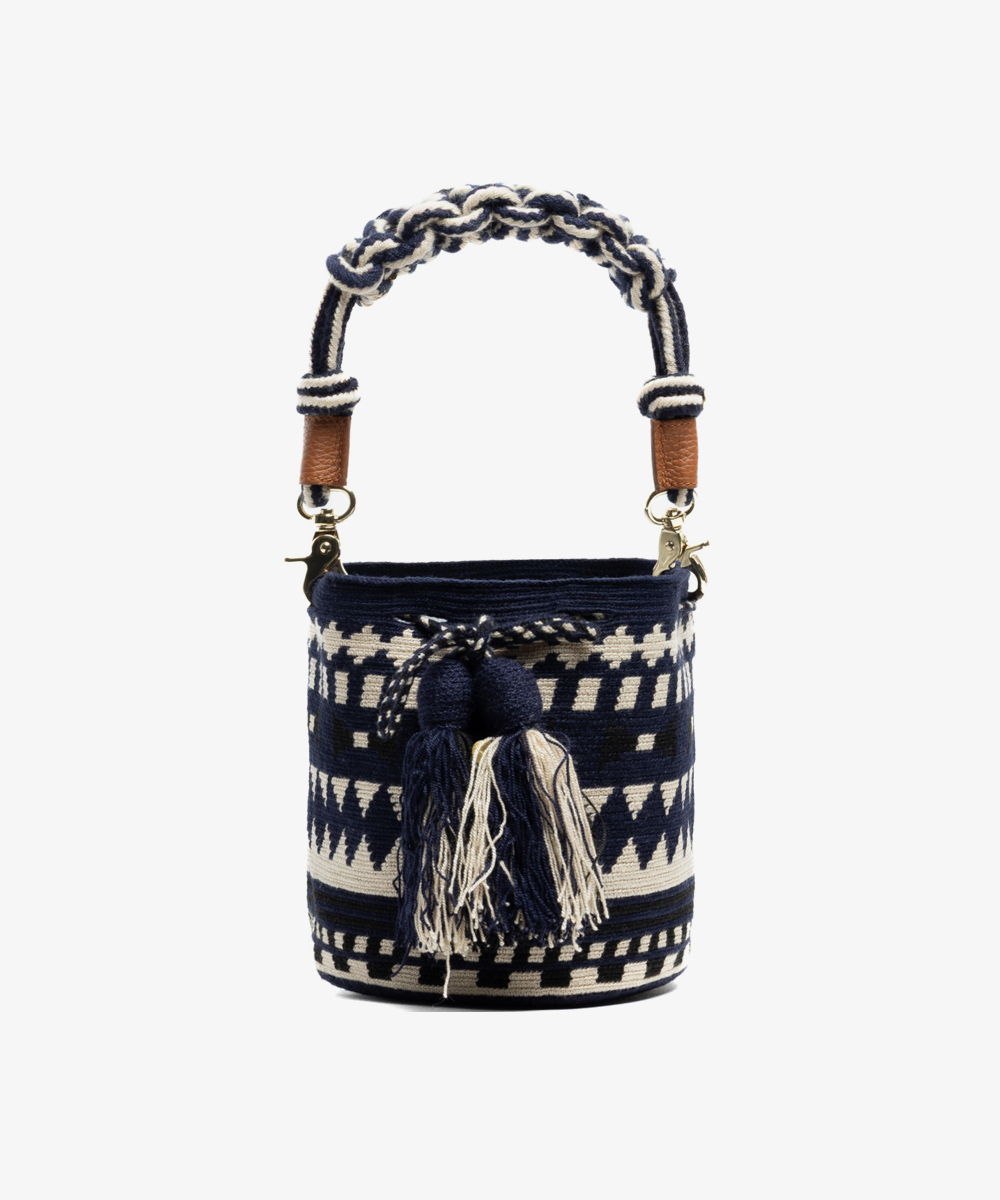 Crossbody Bag M with short macrame handle - ARA - NAVY & BEIGE