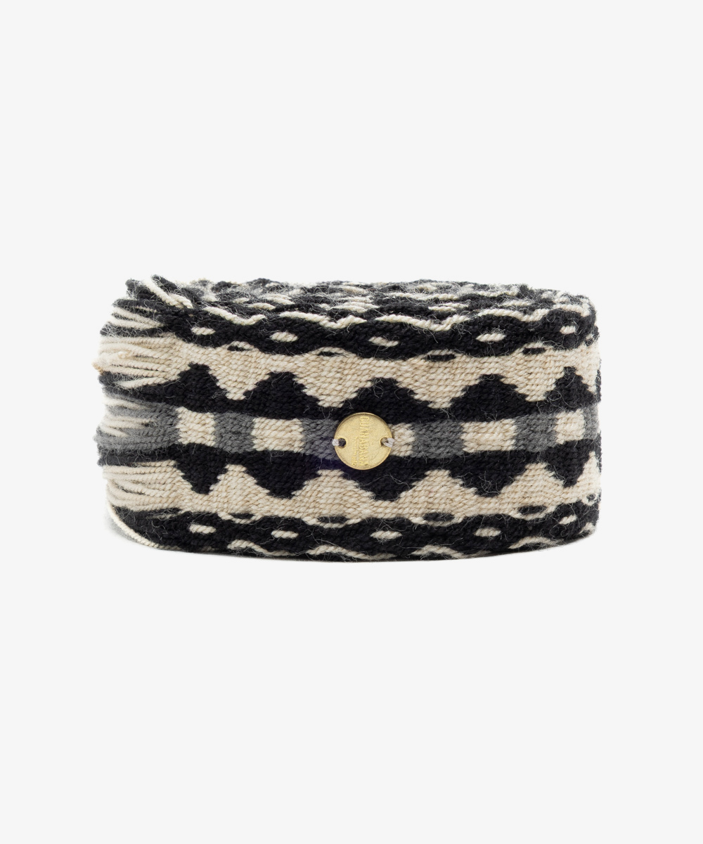 Belt with fringes- BLACK & WHITE