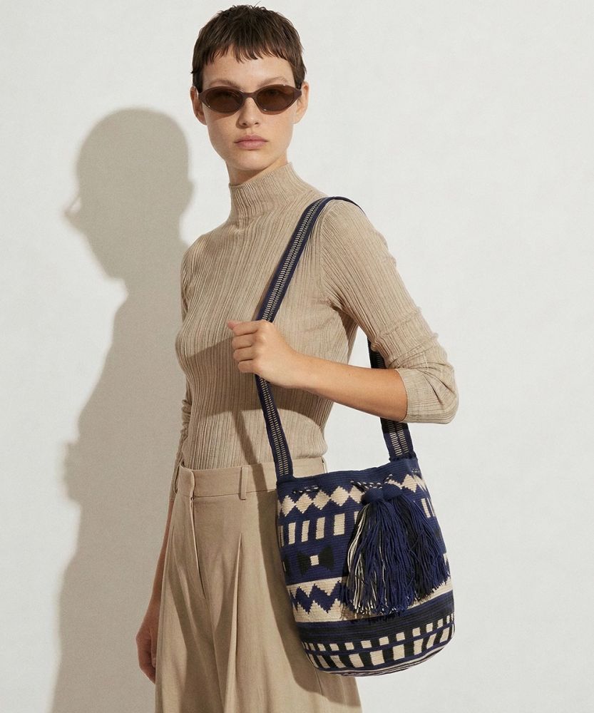 Bolso Cruzado L - ARA - MARINO Y BEIGE