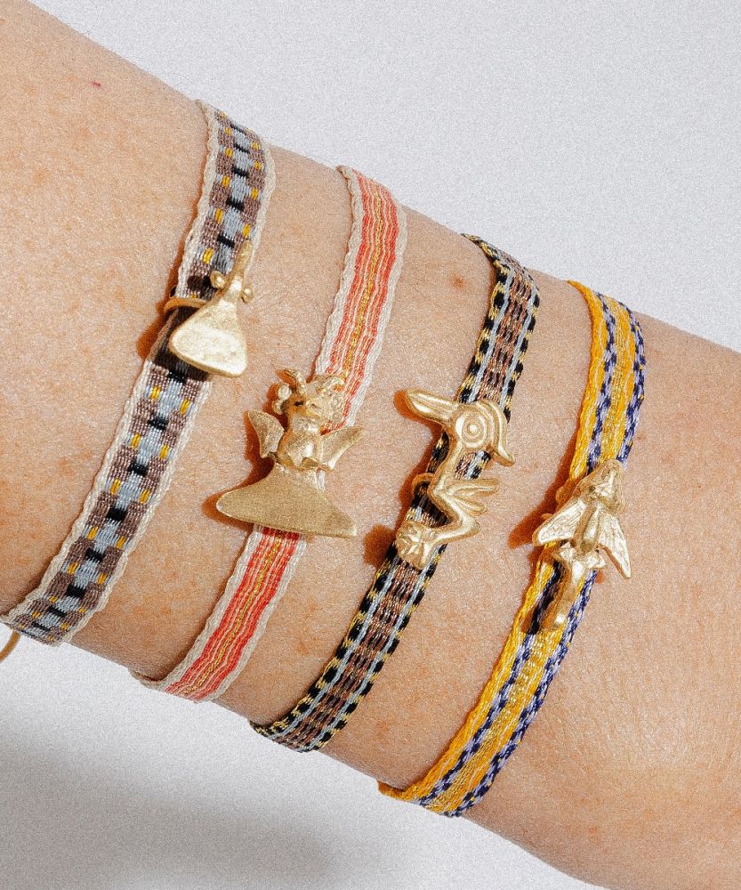 BRACELET WITH CHARM - EAGLE TAIRONA