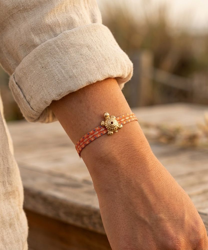 PULSERA CON CHARM - 