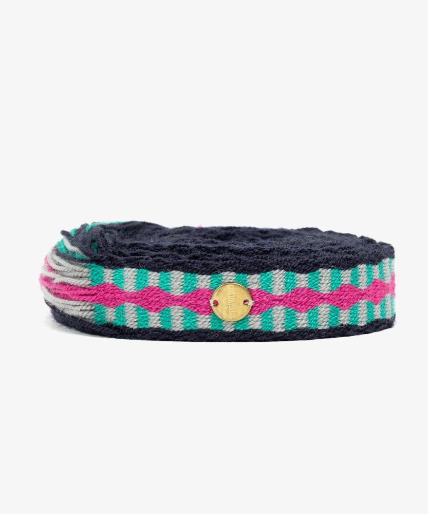Thin belt with fringes 