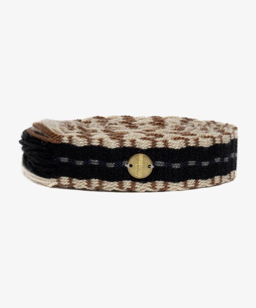 Thin belt with fringes 
