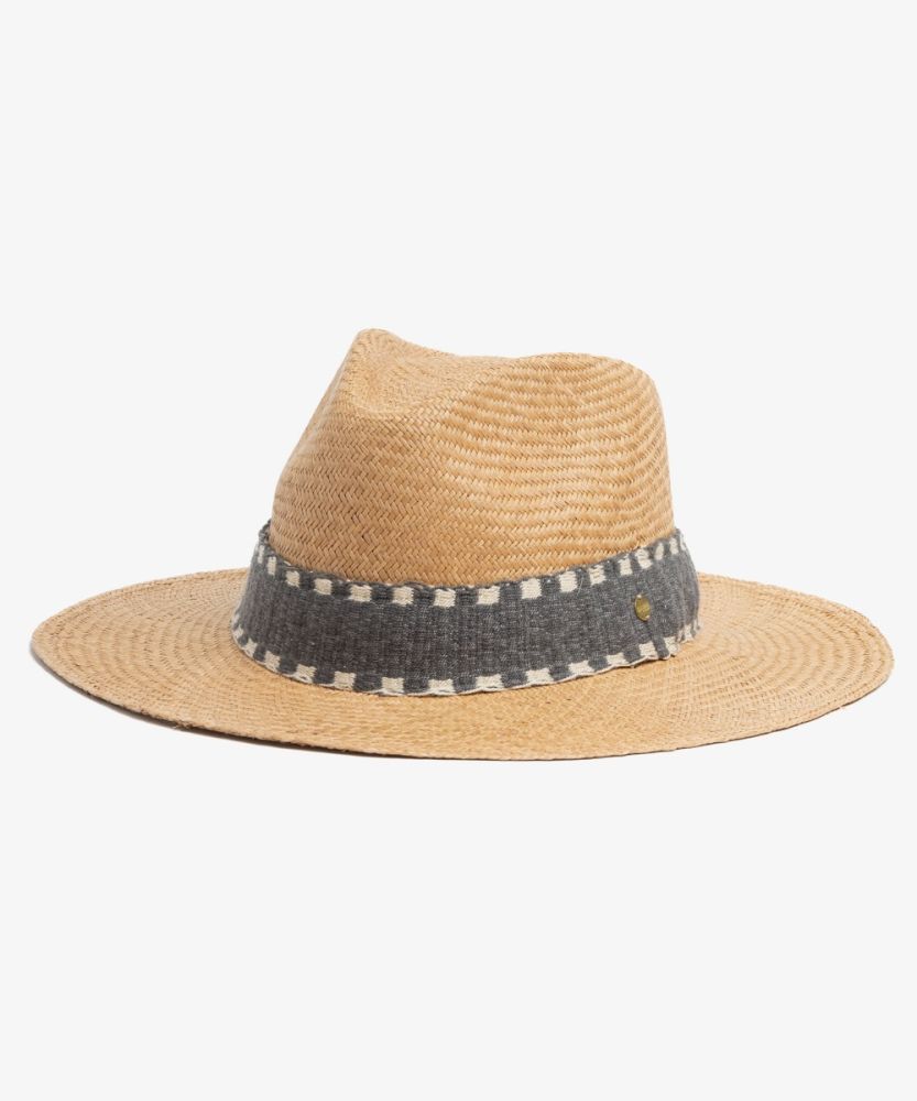 SOMBRERO PANAMA CON CINTA NEGRA - CAMEL