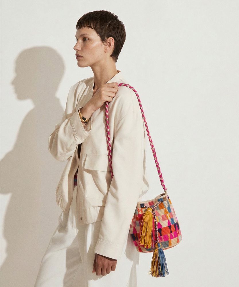 BOLSO CRUZADO M - HARE - FUCSIA Y MULTICOLOR