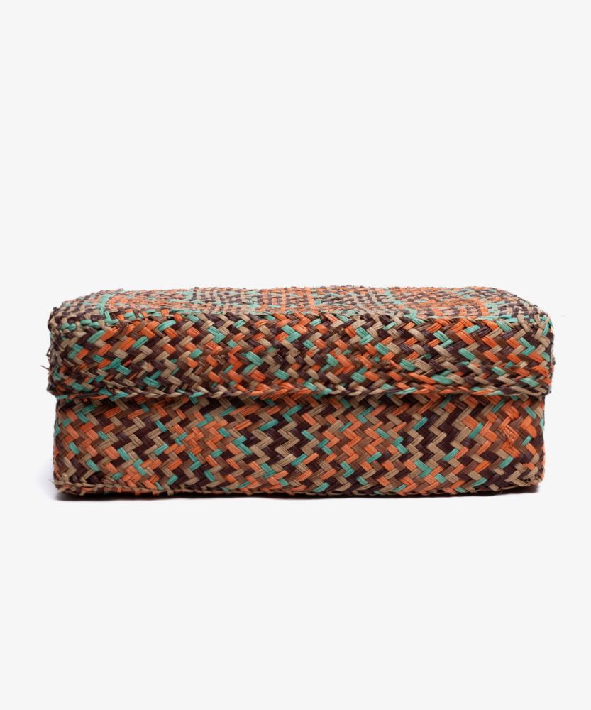 LARGE IRACA BOX WITH LID