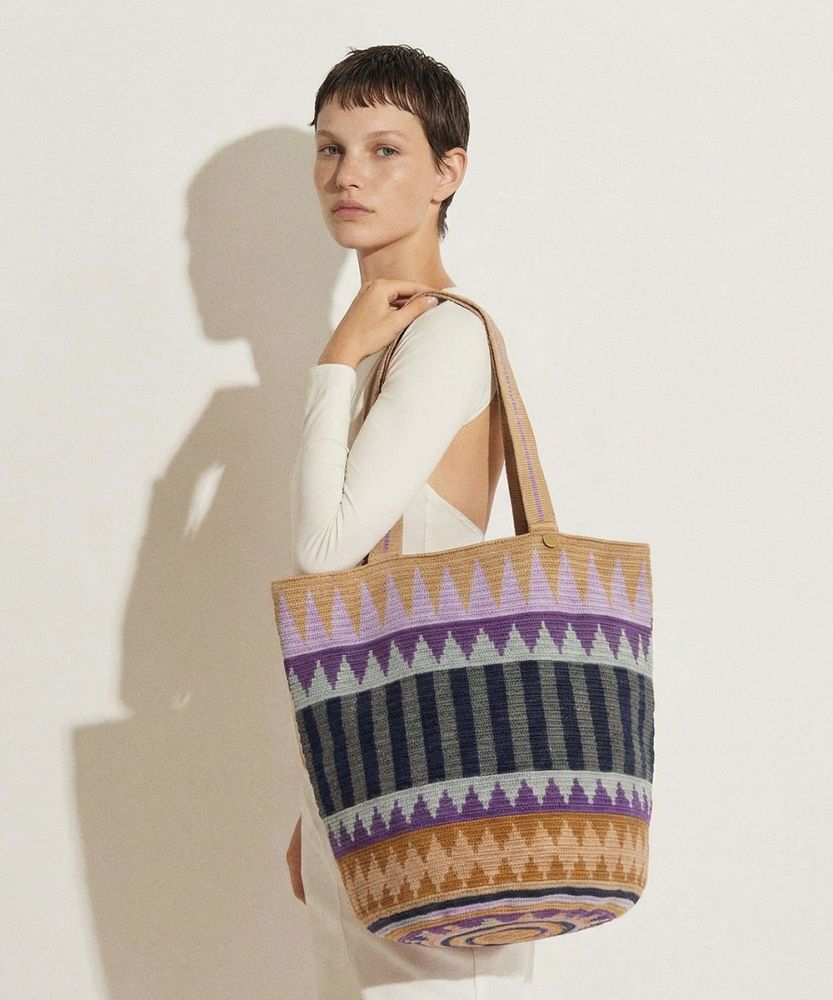 Bolso Tote - HOROLOGIUM - TOSTADO Y MORADO
