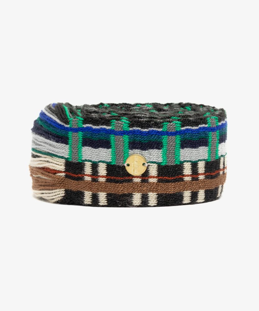 Cinturón de flecos negro y azul