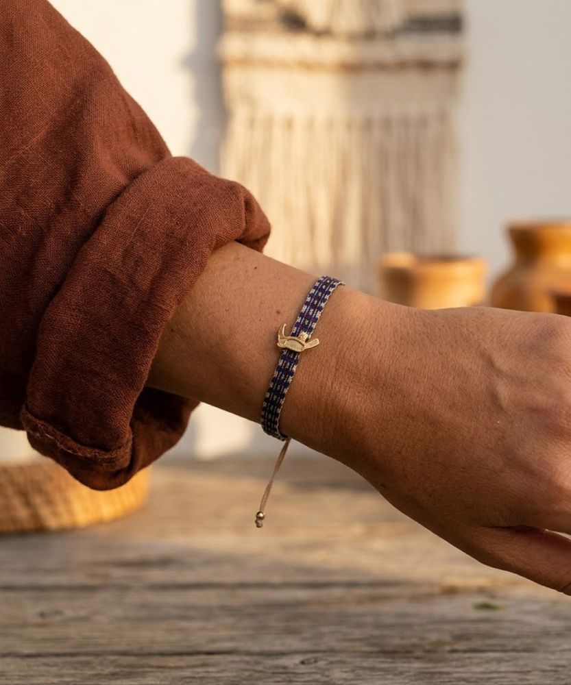 PULSERA CON CHARM - TUCÁN TAIRONA