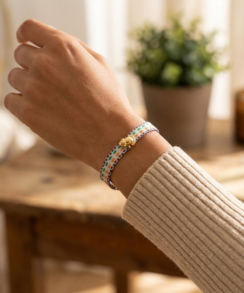 PULSERA CON CHARM - RANA TAIRONA