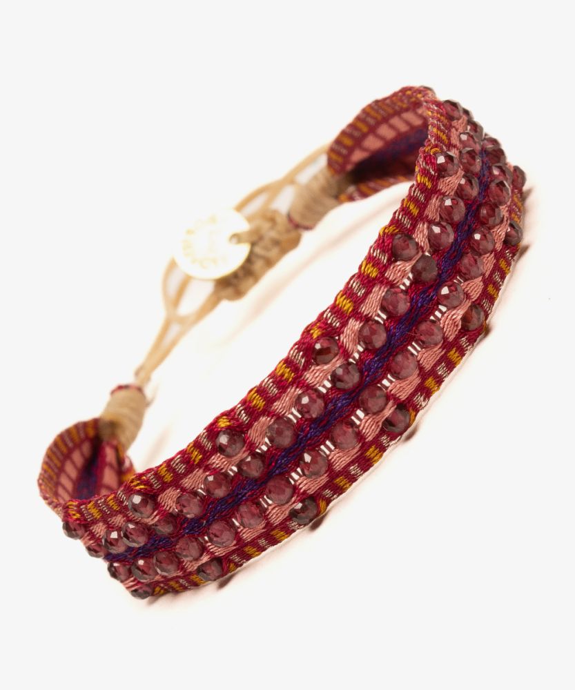 ARGANTINA 1CMX - BURGUNDY WITH GARNET STONES 