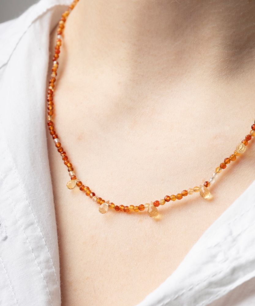 Martha necklace - with 5 semi precious stones drops - CARNELIAN