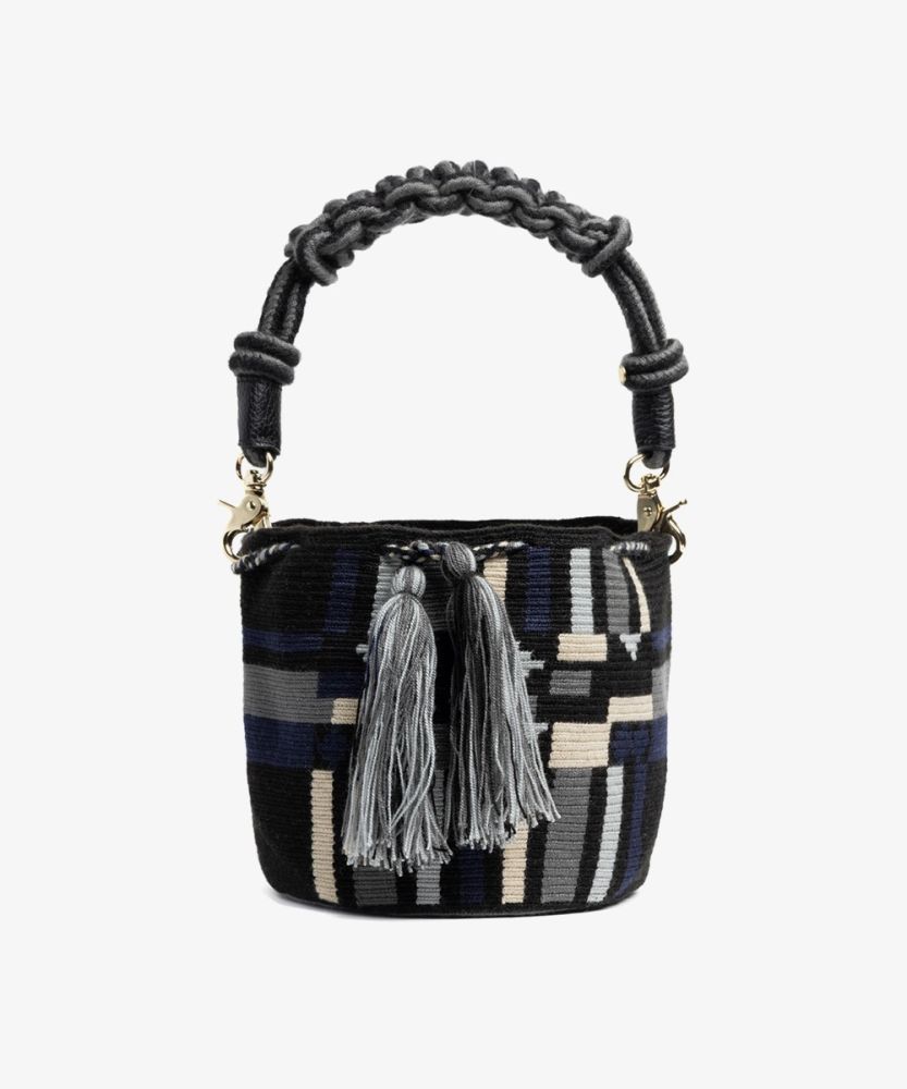 Crossbody Bag M with short macrame handle - 