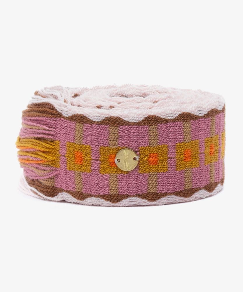 Belt with fringes