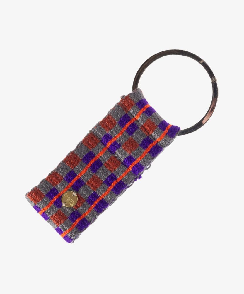 LLavero L - GRIS, MORADO Y NARANJA