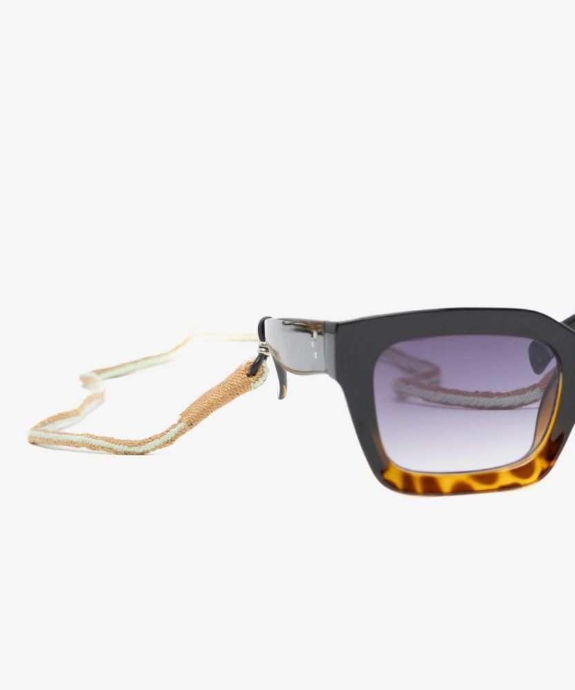 Eyewear cord