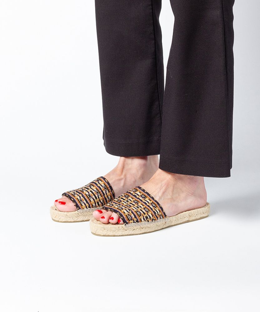 ALPARGATA MULE - INGLEWOOD - NEGRO & TOSTADO