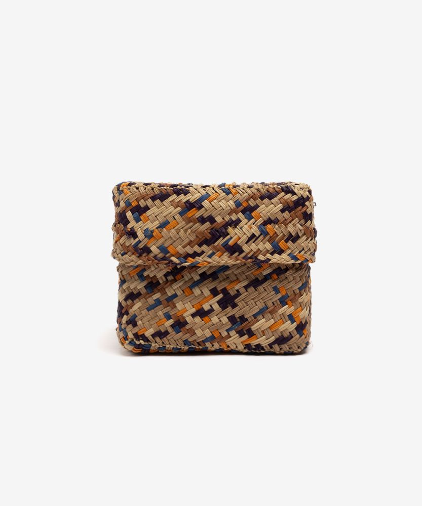 LARGE IRACA BOX WITH LID -