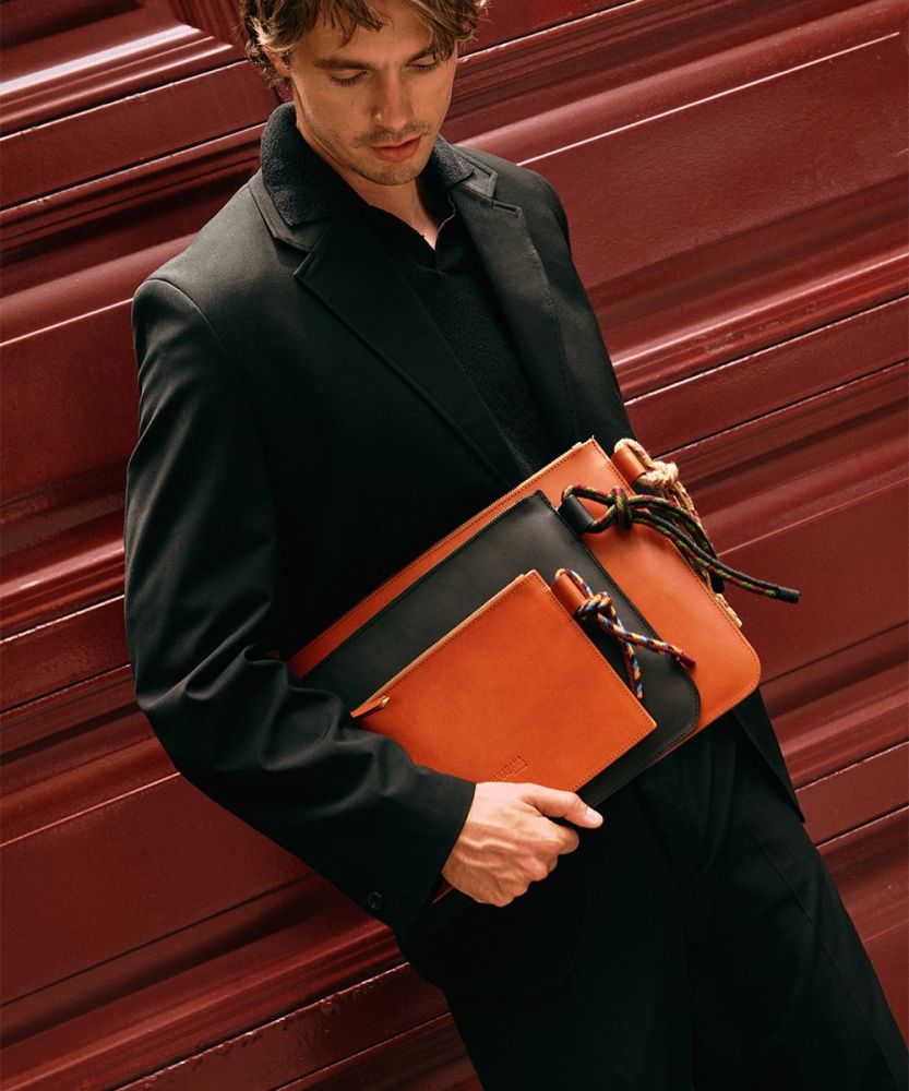 FUNDA ORDENADOR PIEL - NEGRO
