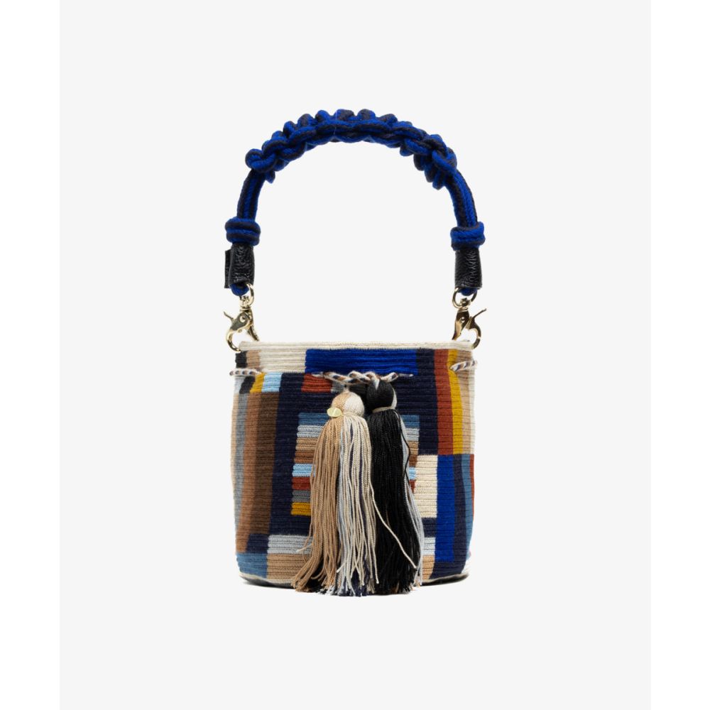 BOLSO CRUZADO M CON ASA DE MACRAMÉ - BALANCE - AZUL ROYAL Y MARRÓN