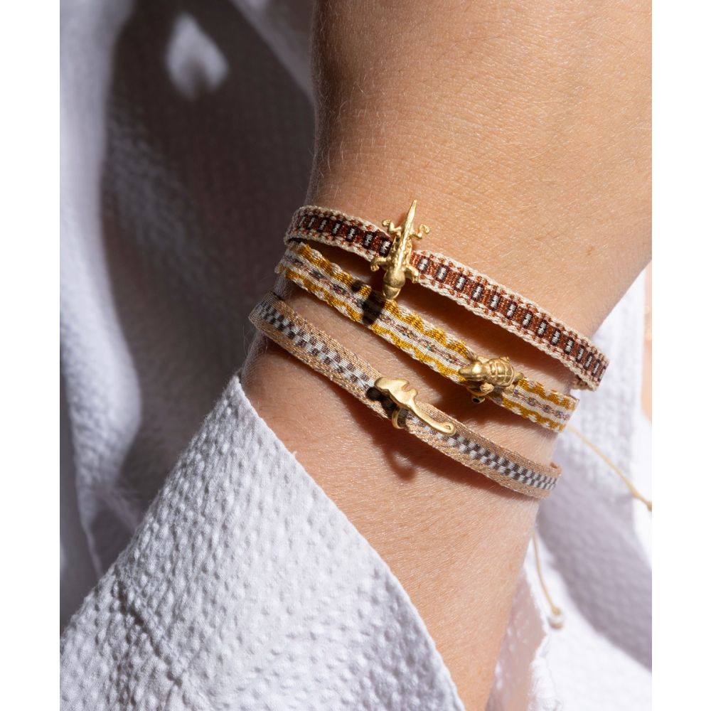 PULSERA CON CHARM - LAGARTO QUIMBAYA