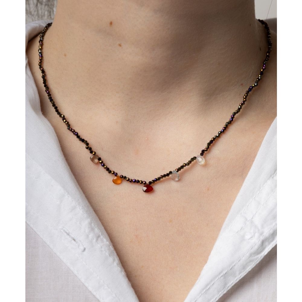 Elvira necklace - Iridescent spinel with 5 semi precious stones drops