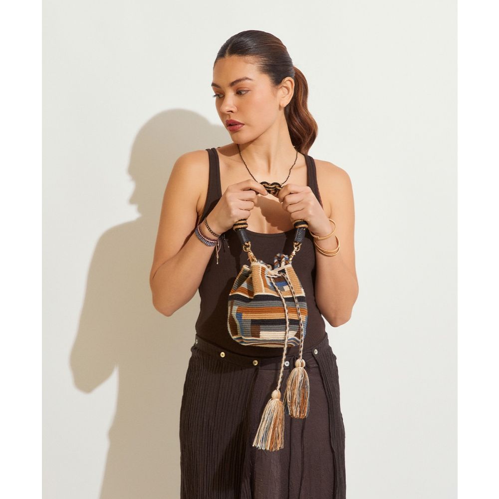 Crossbody Bag M with short macrame handle - PIGEON - DARK BLUE & TOAST