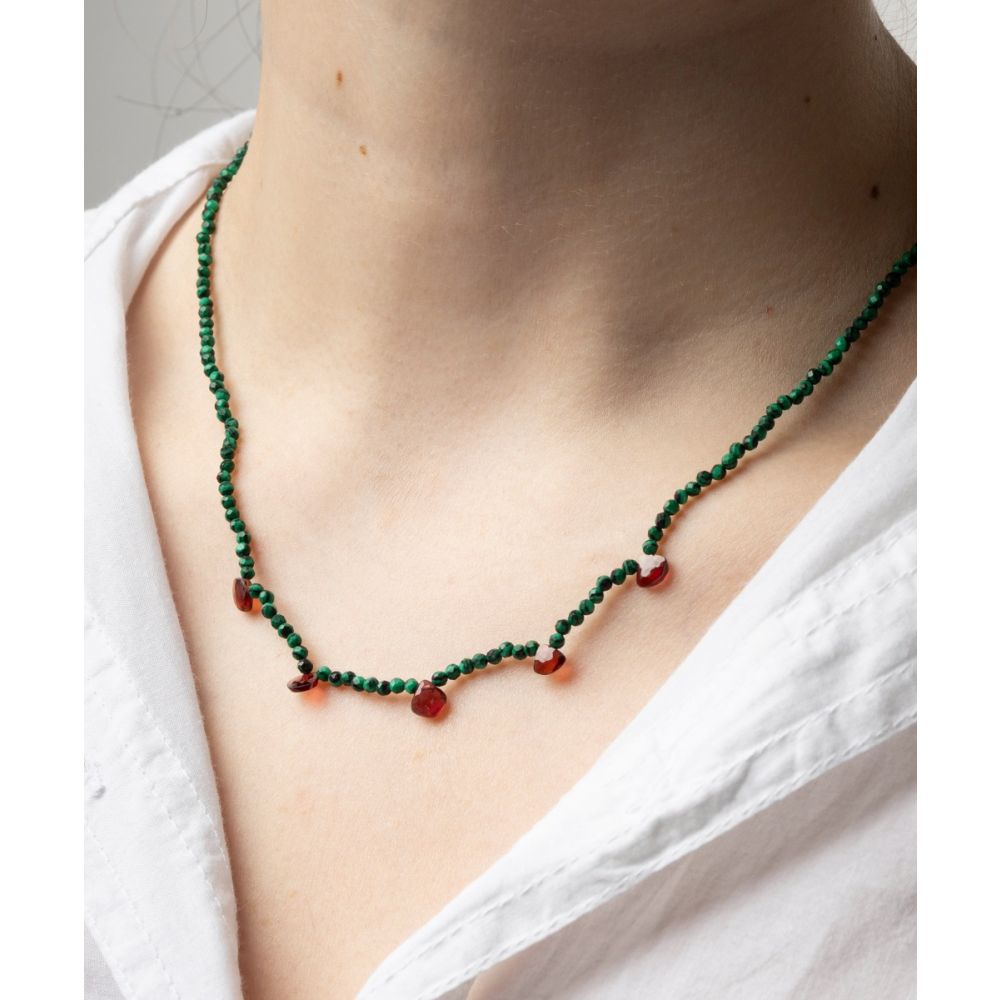 Martha necklace - Malachite with 5 semi precious stones drops