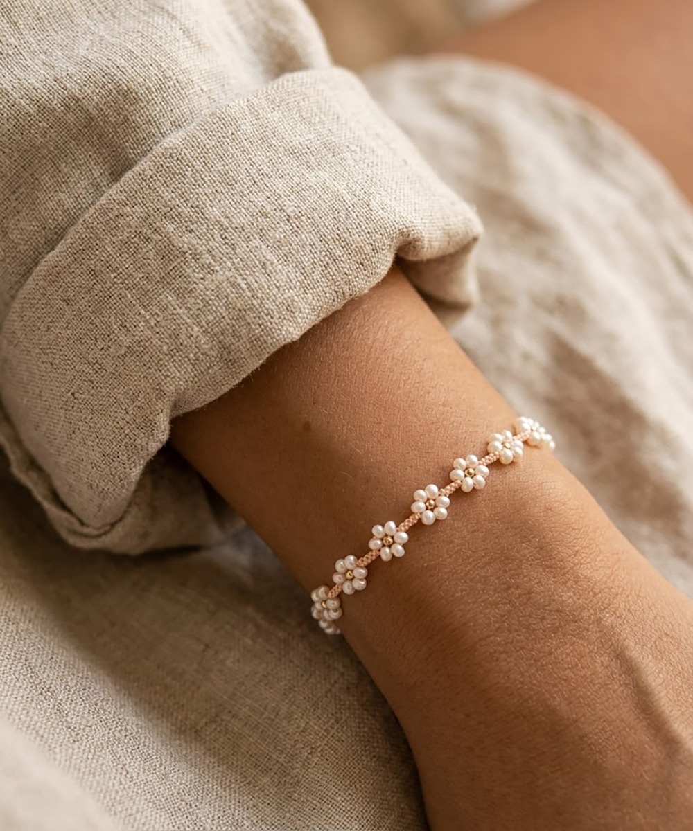 Pulsera ARIES - PERLAS EN FORMA DE FLOR