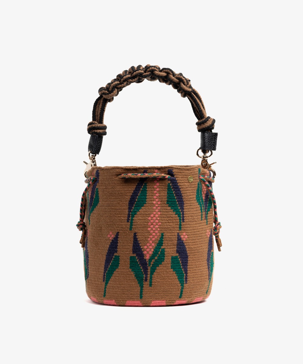 BOLSO MITRA CON ASA DE MACRAMÉ - SEAHORSE - MARRÓN & AZUL OSCURO