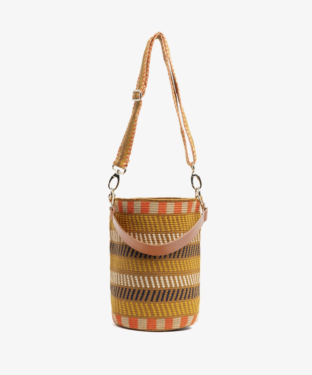 BOLSO CRETA CON ASA DE CUERO -  MOSTAZA