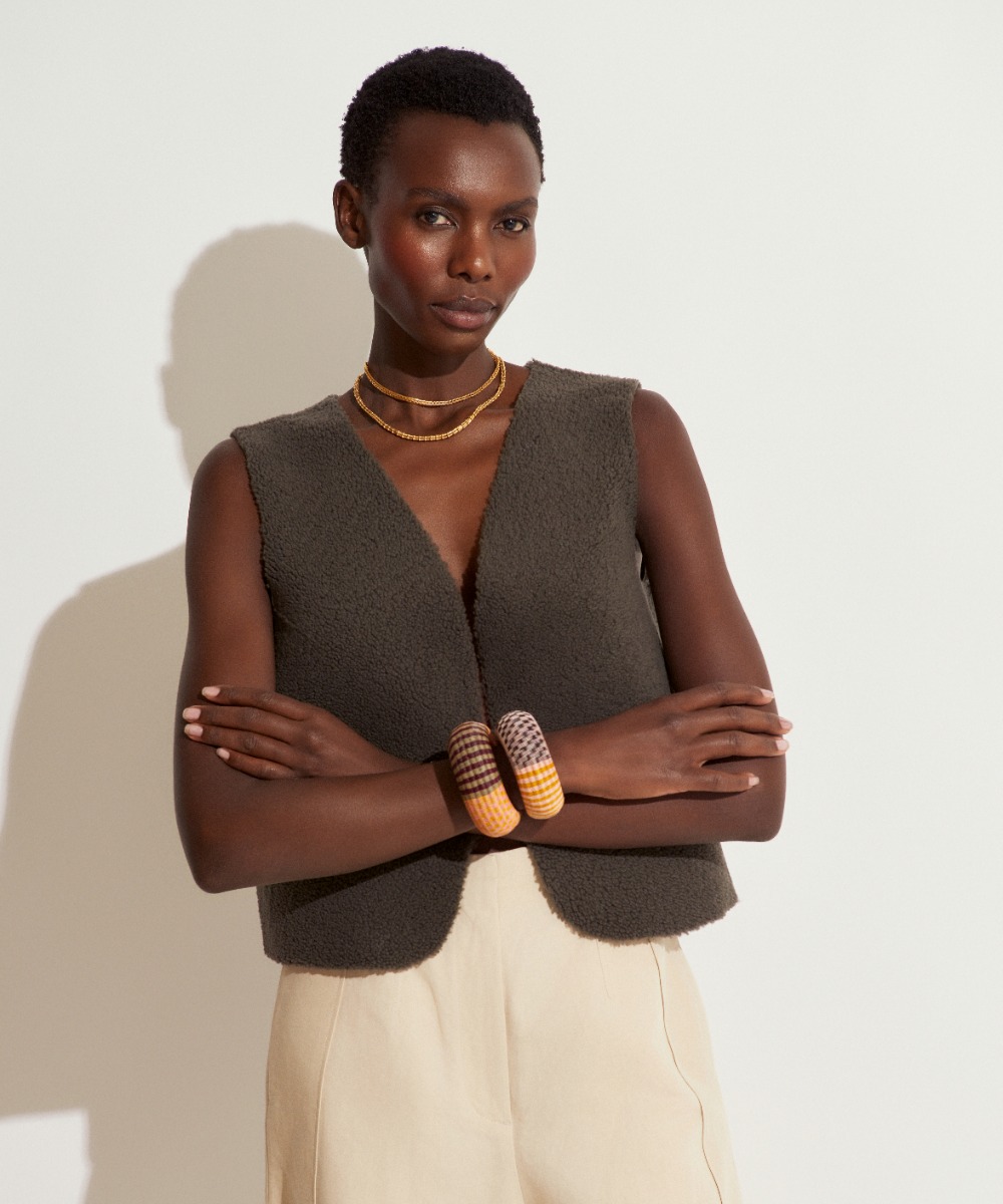 CHALECO PIEL CORDERO  HAYES - RIZO GRIS