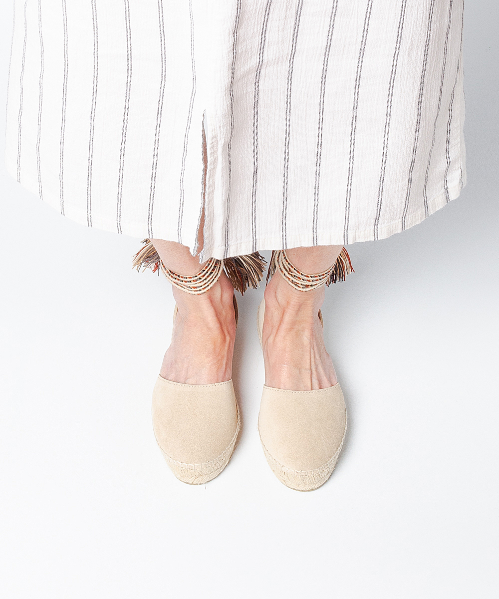 VALENCIAN FLAT - WITH POMPOM -  BEIGE