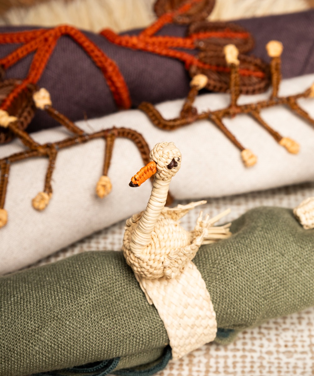 Servilletero CISNE - BEIGE Y NARANJA